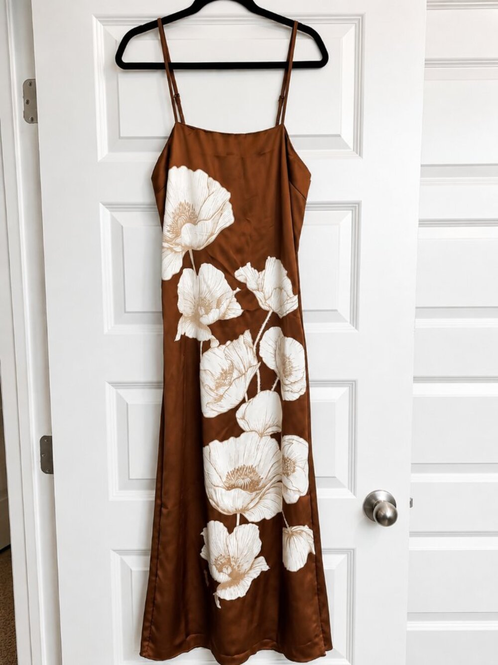 NWT House of Harlow 1960 Brown Satin Floral Slip Maxi Dress Size Medium
